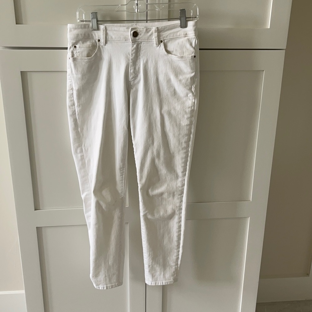 Women’s White Jeans